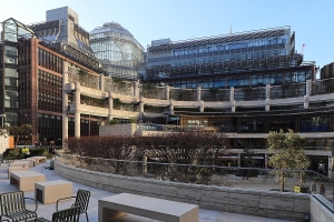 1200px Broadgate Circle